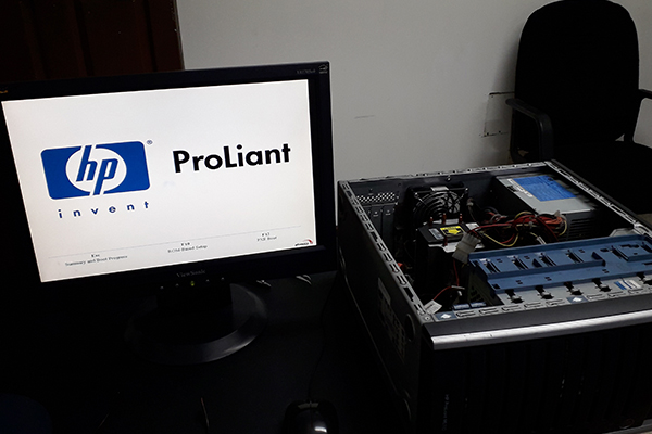 Instalación y Configuración de Servidor HP Proliant